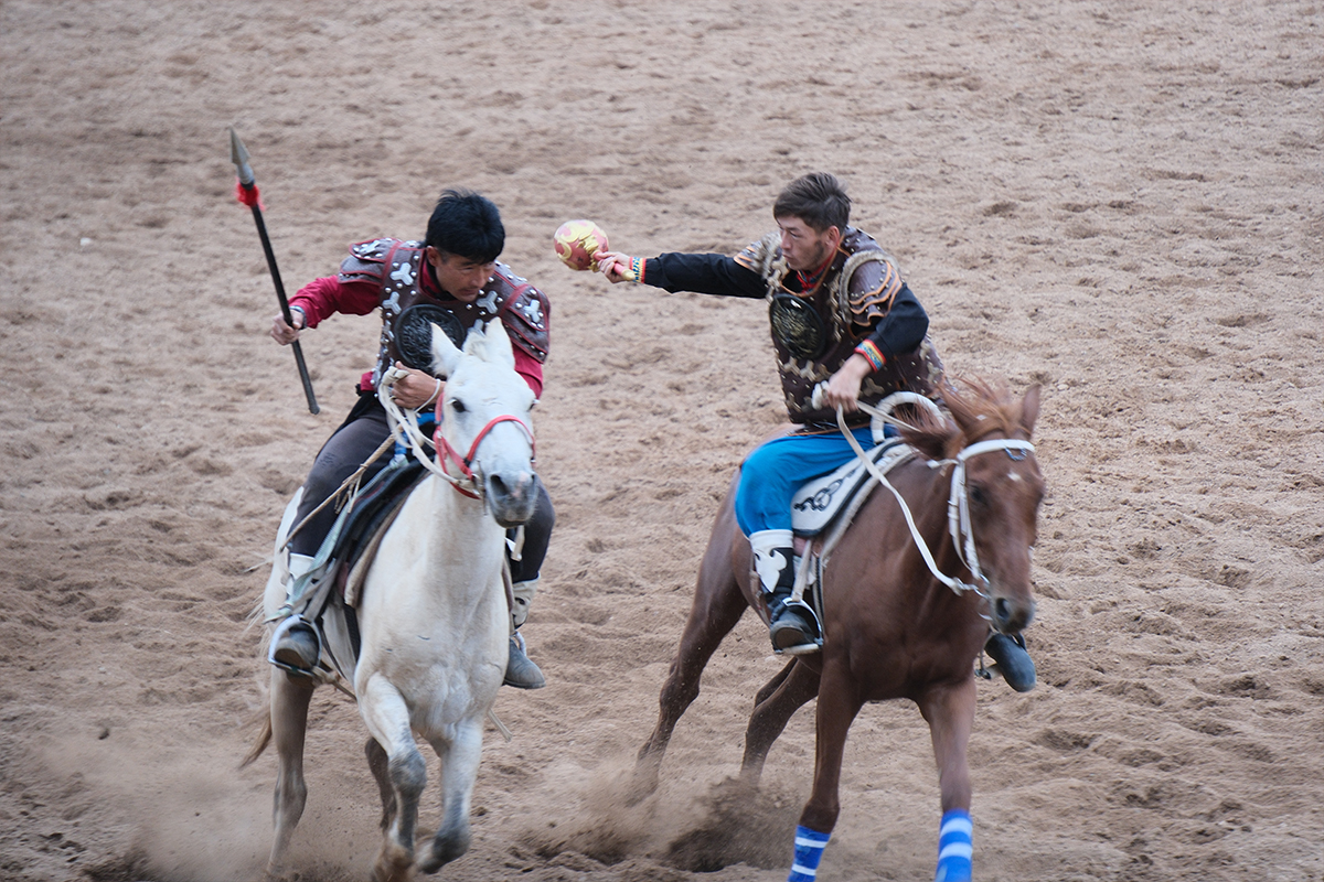 凱泰電子內蒙古團建